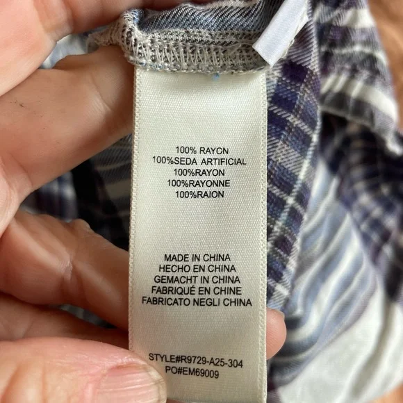 Cloth and Stone for Anthroplogie medium purple & white plaid long sleeved - Picture 10 of 10